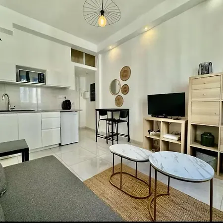 Studio - Le Port Dolce Vita A Nice Apartment