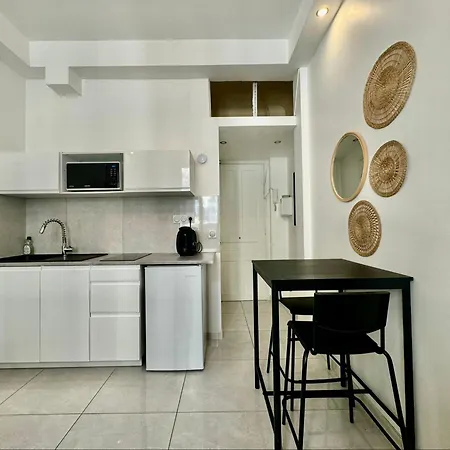 Apartment Studio - Le Port Dolce Vita A Nice